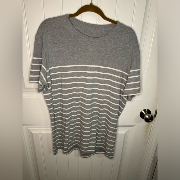 Lululemon Men’s Gray and White Striped Tee - Picture 2 of 4